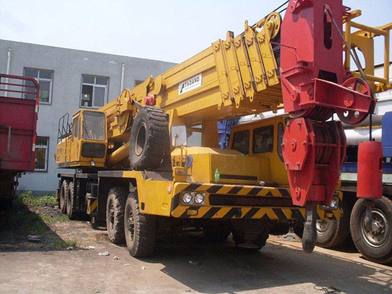 Cho thuê xe cẩu tại Điện Biên